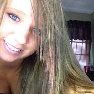 Meet your Posher, Candace